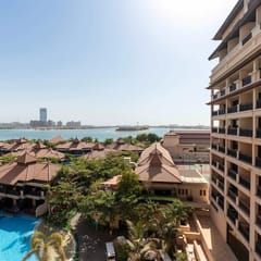 Royal Amwaj Palm Jumeirah I Palm & Ocean Views