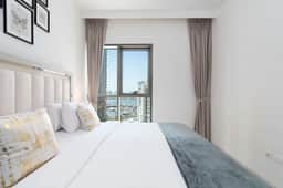 Creek Side 18 I Dubai Creek I Harbor Views
