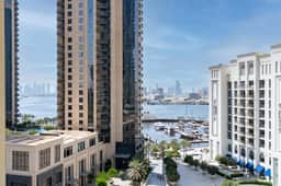 Creek Side 18 I Dubai Creek I Harbor Views