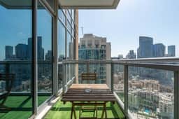 The Residences I Sky Line Views I Downtown