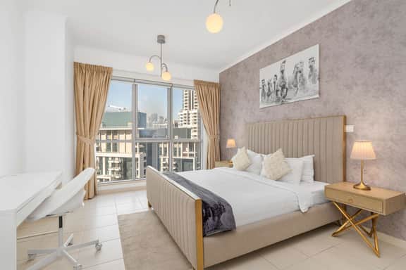 The Residences I Sky Line Views I Downtown