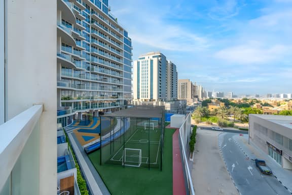 Gemz - Al Furjan I Private Pool